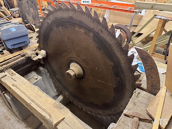 Sagbruk Godt utstyrt