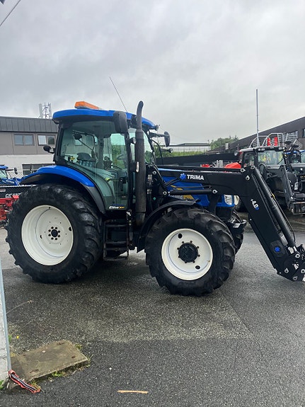 New Holland T6040 2011, kr 480 000,-