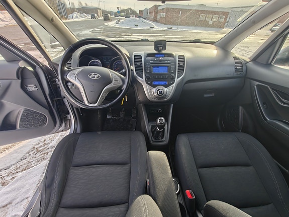 Hyundai ix20 10 of 12