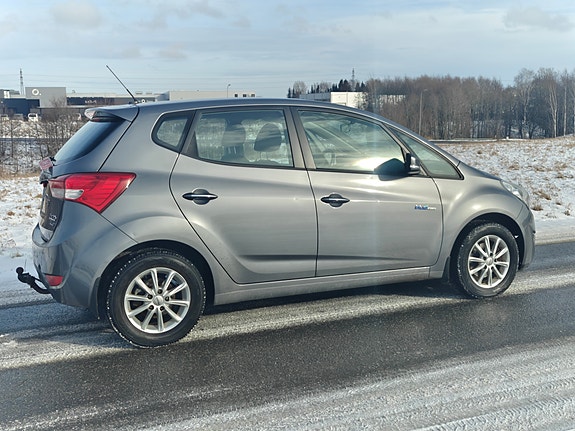 Hyundai ix20 6 of 12