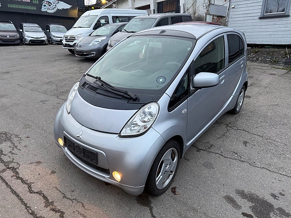 Mitsubishi i-Miev 3 of 14
