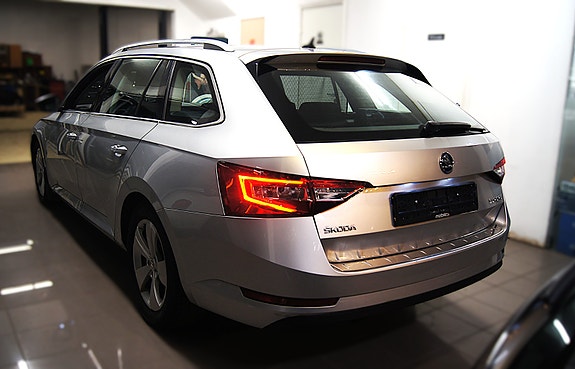 Skoda Superb 5 of 5