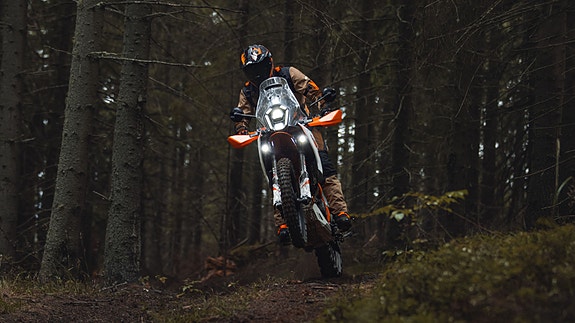 KTM 390 Adventure R - SUPREMELY CAPABLE 9 of 20