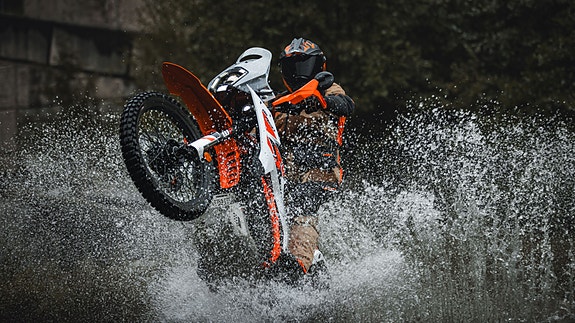 KTM 390 Adventure R - SUPREMELY CAPABLE 5 of 20