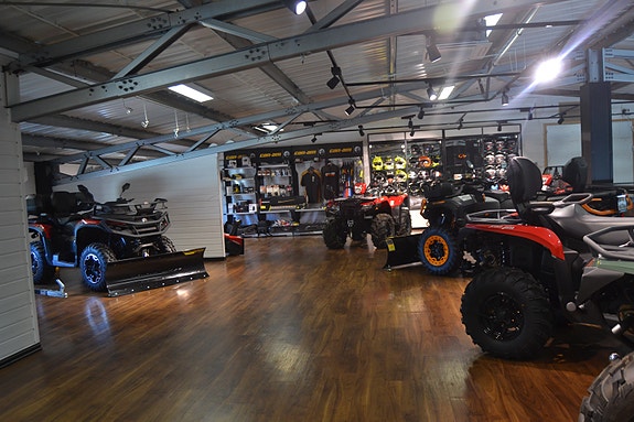 Can-Am Traxter HD9XU Traktor registrert for 3 pers. 105 km/t. med Deluxe cabin. 11 of 11