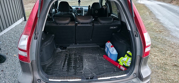 Honda CR-V 9 of 16