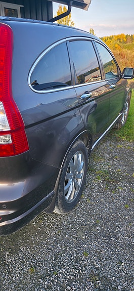 Honda CR-V 4 of 16