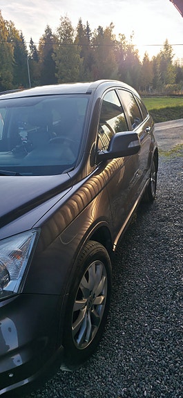 Honda CR-V 3 of 16
