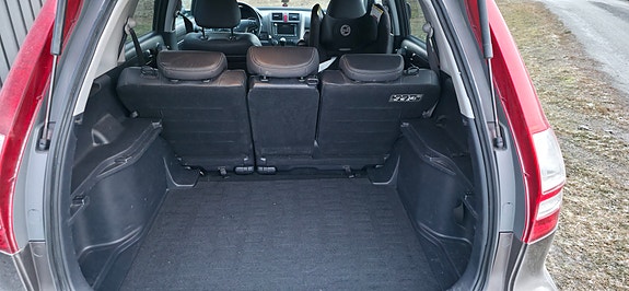 Honda CR-V 8 of 16
