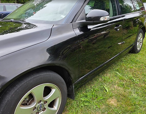 Volvo V70 3 of 20