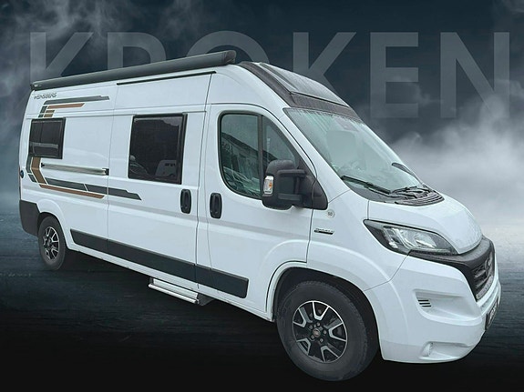 Weinsberg CaraBus 599CM / LANGSGÅENDE SENGER / SOLCELLE / NAVI