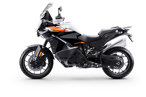 KTM 1390 Super Adventure S EVO - MORE IS MORE 22 of 30