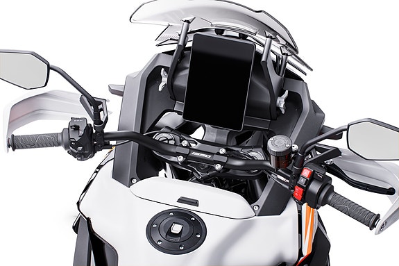 KTM 1390 Super Adventure S EVO - MORE IS MORE 25 of 30