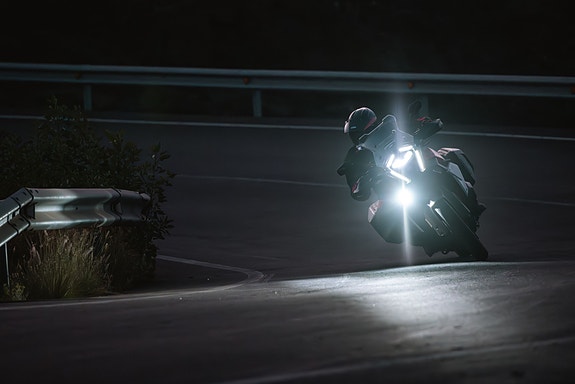 KTM 1390 Super Adventure S EVO - MORE IS MORE 17 of 30