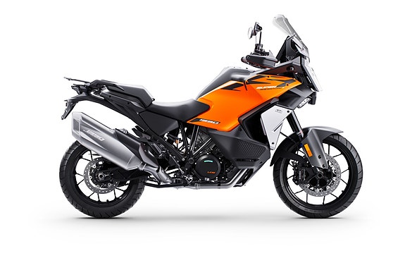 KTM 1390 Super Adventure S EVO - MORE IS MORE 26 of 30