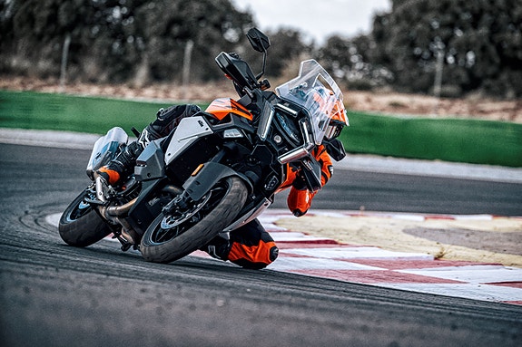 KTM 1390 Super Adventure S EVO - MORE IS MORE 13 of 30