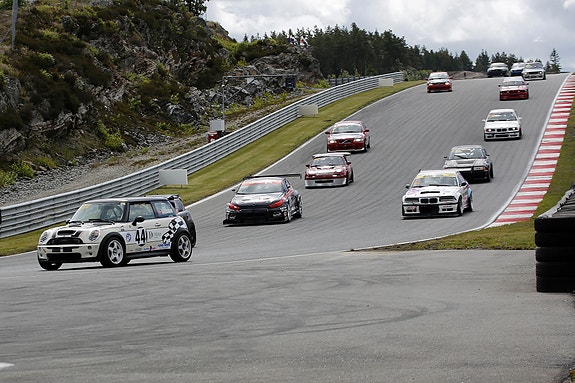 MINI Cooper S 5 of 5
