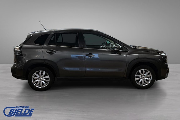 Suzuki SX4 S-Cross 4 of 5