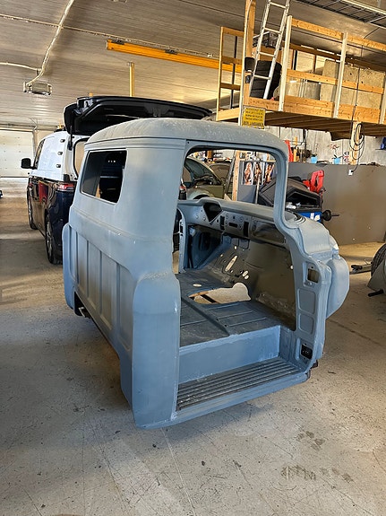 Chevrolet 6 of 13