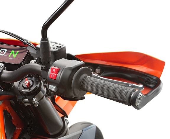 KTM 690 SMC R – STOP GROWING UP 18 of 19