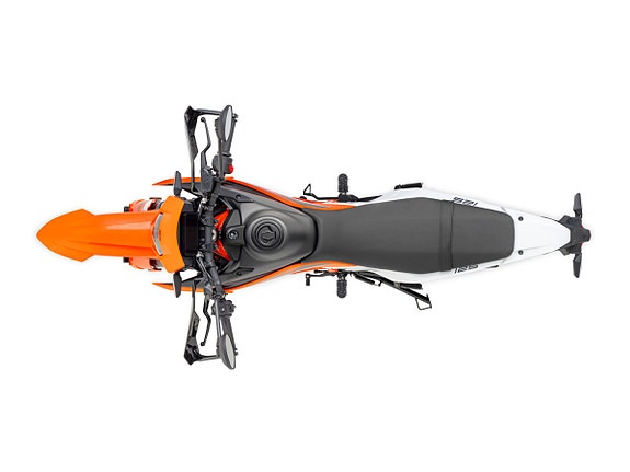 KTM 125 Enduro R – KEEP YOUR INNER CHILD WILD 11 of 11
