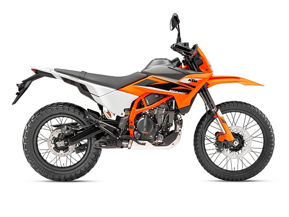 KTM 125 Enduro R – KEEP YOUR INNER CHILD WILD 6 of 11