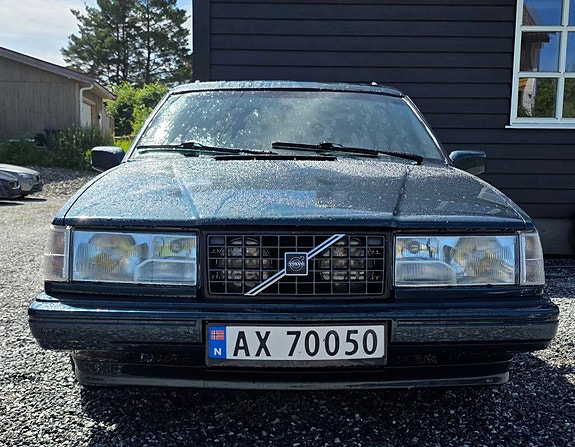 Volvo 940 2 of 5