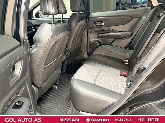Nissan Ariya 21 of 26