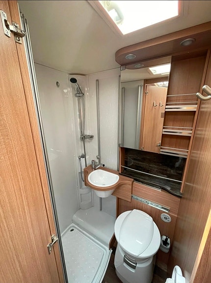 Knaus Skytraveller 650 7 of 13