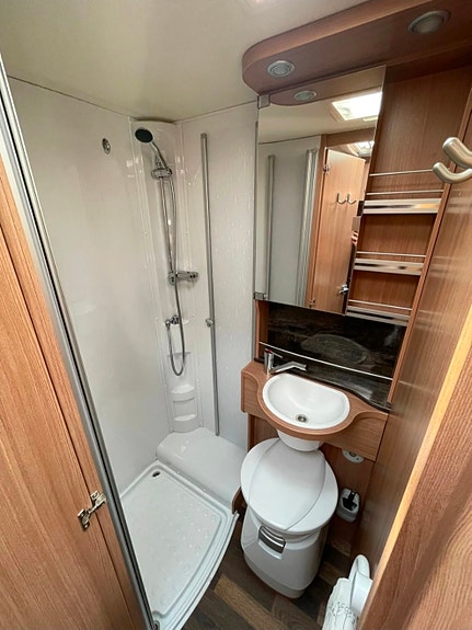 Knaus Skytraveller 650 8 of 13