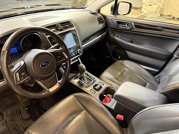 Subaru Outback 5 of 5