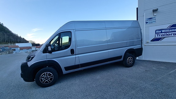 Toyota ProAce Max 2 of 19
