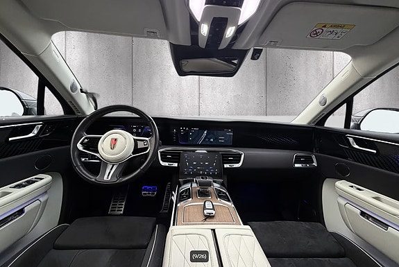Hongqi E-HS9 17 of 20