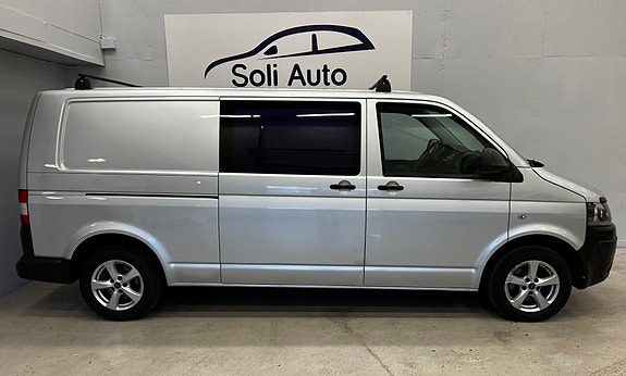Volkswagen Transporter 3 of 5