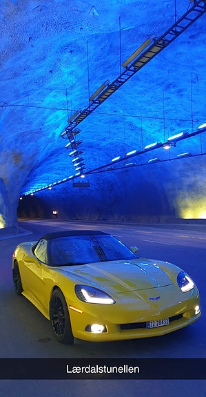Chevrolet Corvette 7 of 12