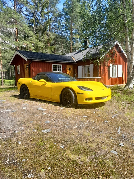 Chevrolet Corvette 6 of 12