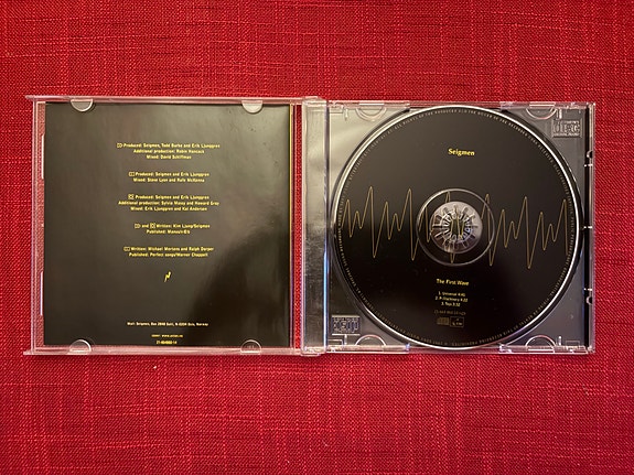 Product image 2 of 3