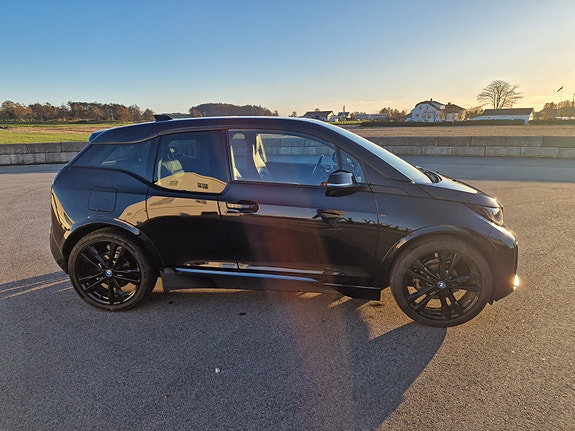 BMW i3 3 of 15