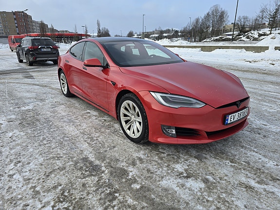 Tesla Model S 6 of 16