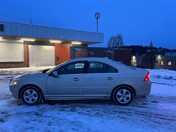 Volvo S80 19 of 30