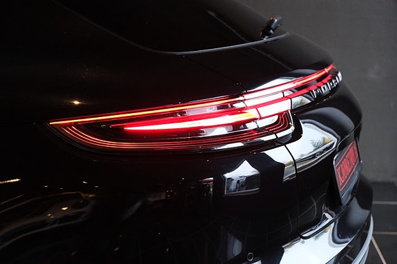 Porsche Panamera 5 of 5