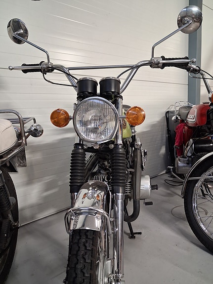 Suzuki Stinger 2 of 6
