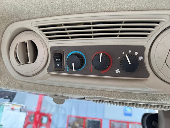 John Deere 5100R 40 km 2019, kr 619 000,-