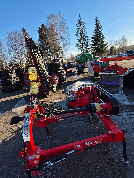 Fransgård FKR-1501 krattknuser 2024, kr 149 000,-