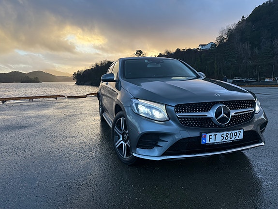 Mercedes-Benz GLC350 e 5 of 21