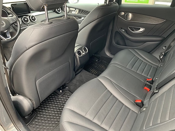 Mercedes-Benz GLC350 e 17 of 21