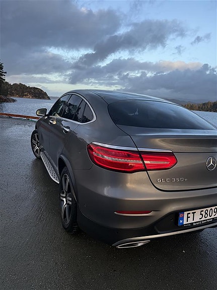 Mercedes-Benz GLC350 e 8 of 21