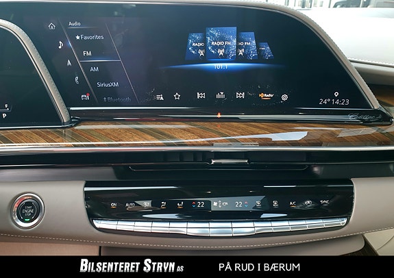 Cadillac Escalade 11 of 22