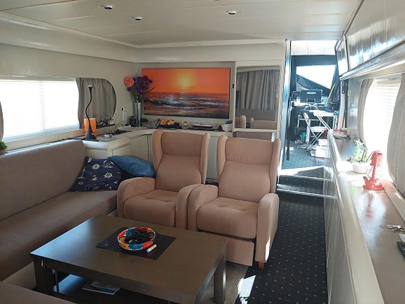 Yacht  på 64 fot leies ut i Spania /Torrevieja  kun liggende ved kai opphold. 9 of 10