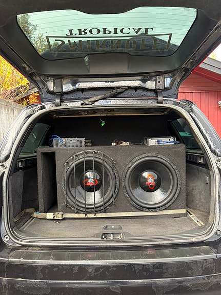 Volvo V70 10 of 14